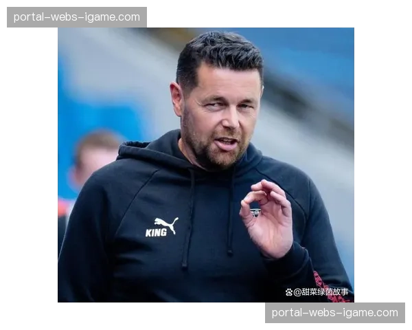 历史交锋回顾：朗斯主场对阵里尔，战术风格相克历史会重演？